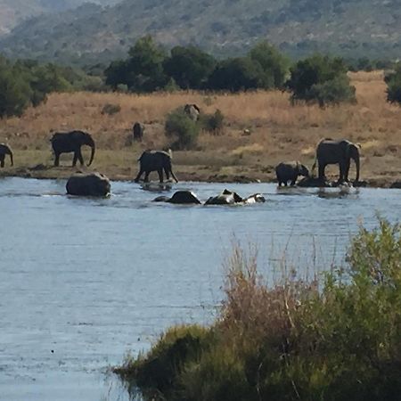 Kwa Maritane Lodge Лейдих Екстериор снимка