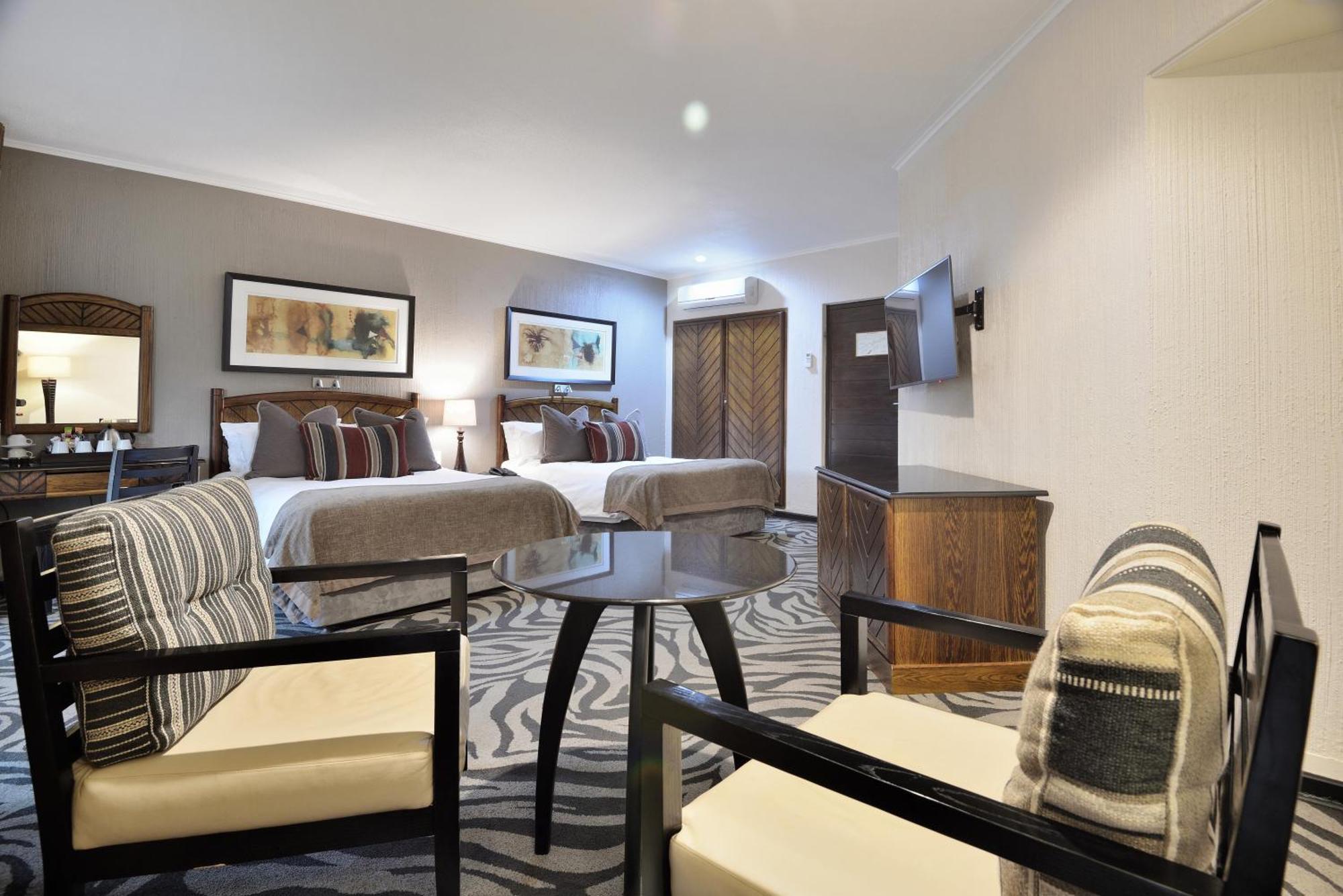 Kwa Maritane Lodge Лейдих Екстериор снимка